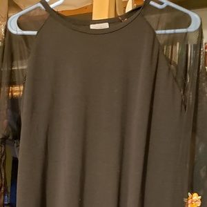 Lularoe lace sleeve randy